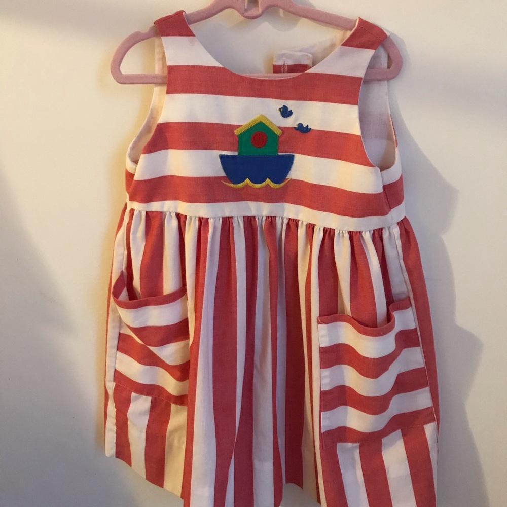 Girls dress